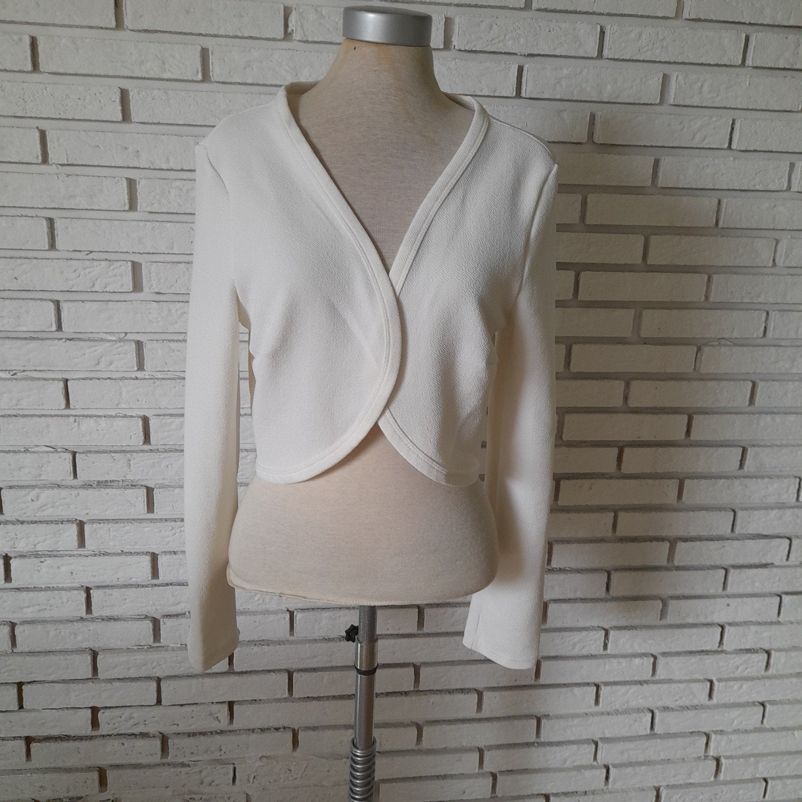 Bolero wit - L, Kleding | Dames, Ophalen of Verzenden, Maat 42/44 (L), Wit