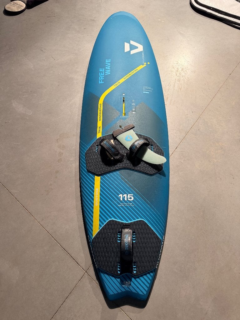 Duotone Freewave 115L, Watersport en Boten, Windsurfen, Ophalen, Gebruikt, 5 tot 6.5 m², Minder dan 250 cm