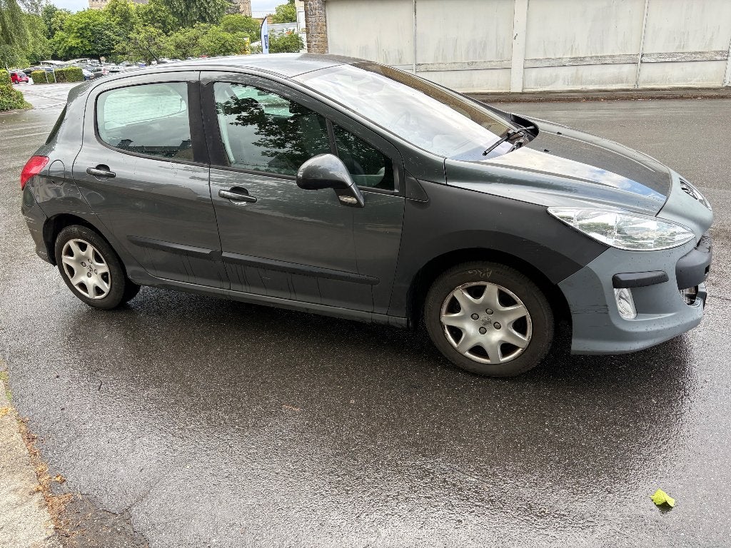 Peugeot 308 (2008) - Essence - JOINT DE CULASSE À PRÉVOIR, Autos, Argent ou Gris, Boîte manuelle, 5 places, Particulier