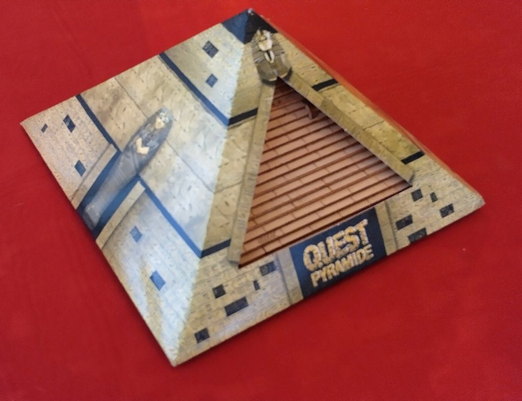 Quest piramide puzzel van Escape Welt, Enlèvement ou Envoi