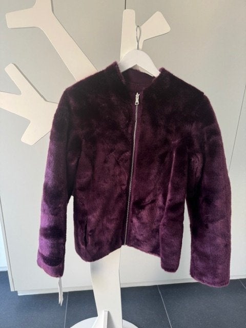 Veste en fourrure New Chic Calvin Klein S avec etiq prix, Calvin Klein, Enlèvement ou Envoi, Neuf