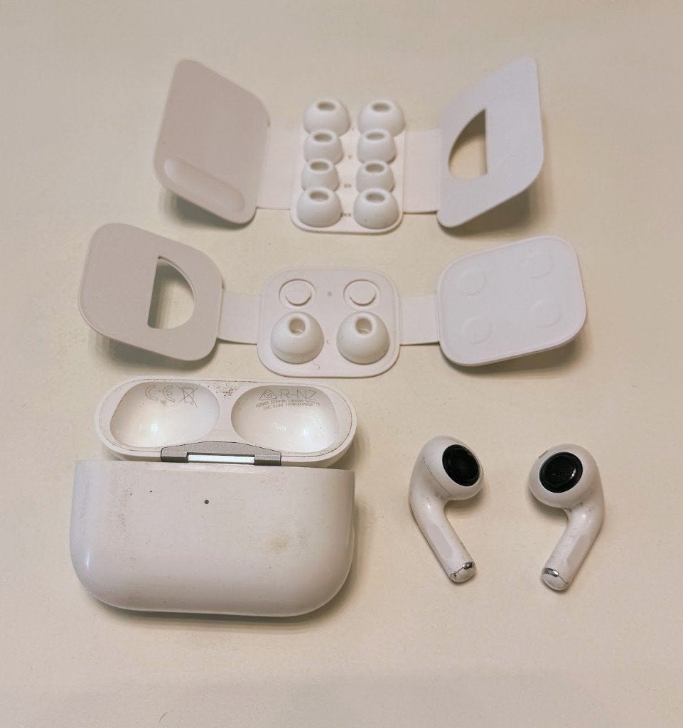 Apple Airpods Pro 2, Gebruikt, In gehoorgang (in-ear), Ophalen of Verzenden, Apple