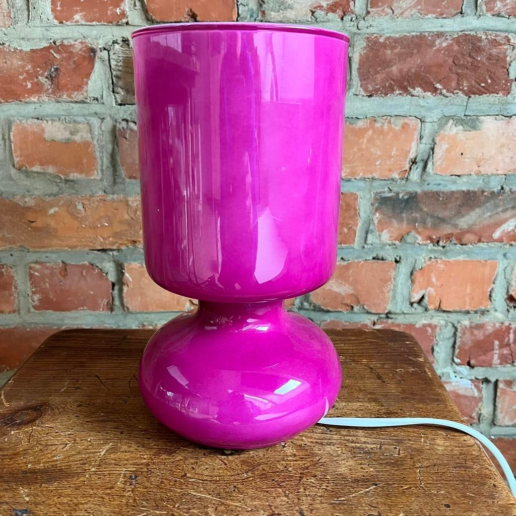 Lampe vintage Ikea Lykta /veilleuse fuschia foncé, Moins de 50 cm, Enlèvement ou Envoi, Ikea, Verre