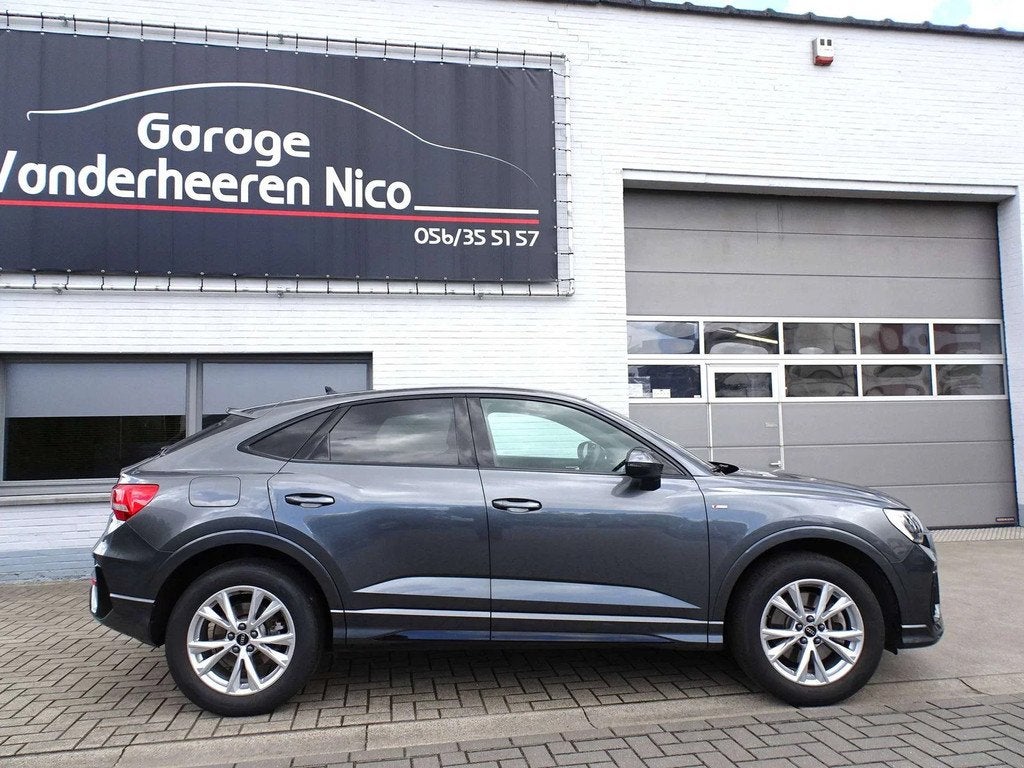 Audi Q3 Sportback 45TFSie PHEV S-Line (180 kW) CARPLAY,ADAPT, Auto's, Automaat, Gebruikt, 4 cilinders, 5 zetels
