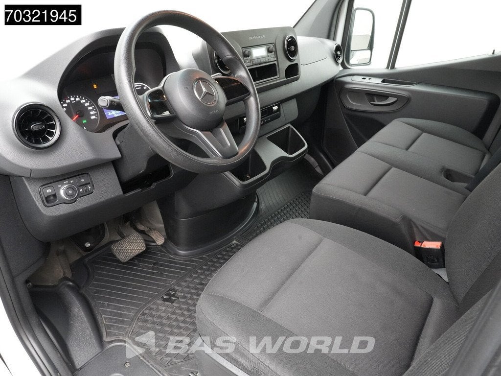 Mercedes eSprinter 312 112 L2H2 100% Elektrisch 55kWh 168km, Auto's, Bestelwagens en Lichte vracht, Automaat, Stof, Gebruikt, Electronic Stability Program (ESP)