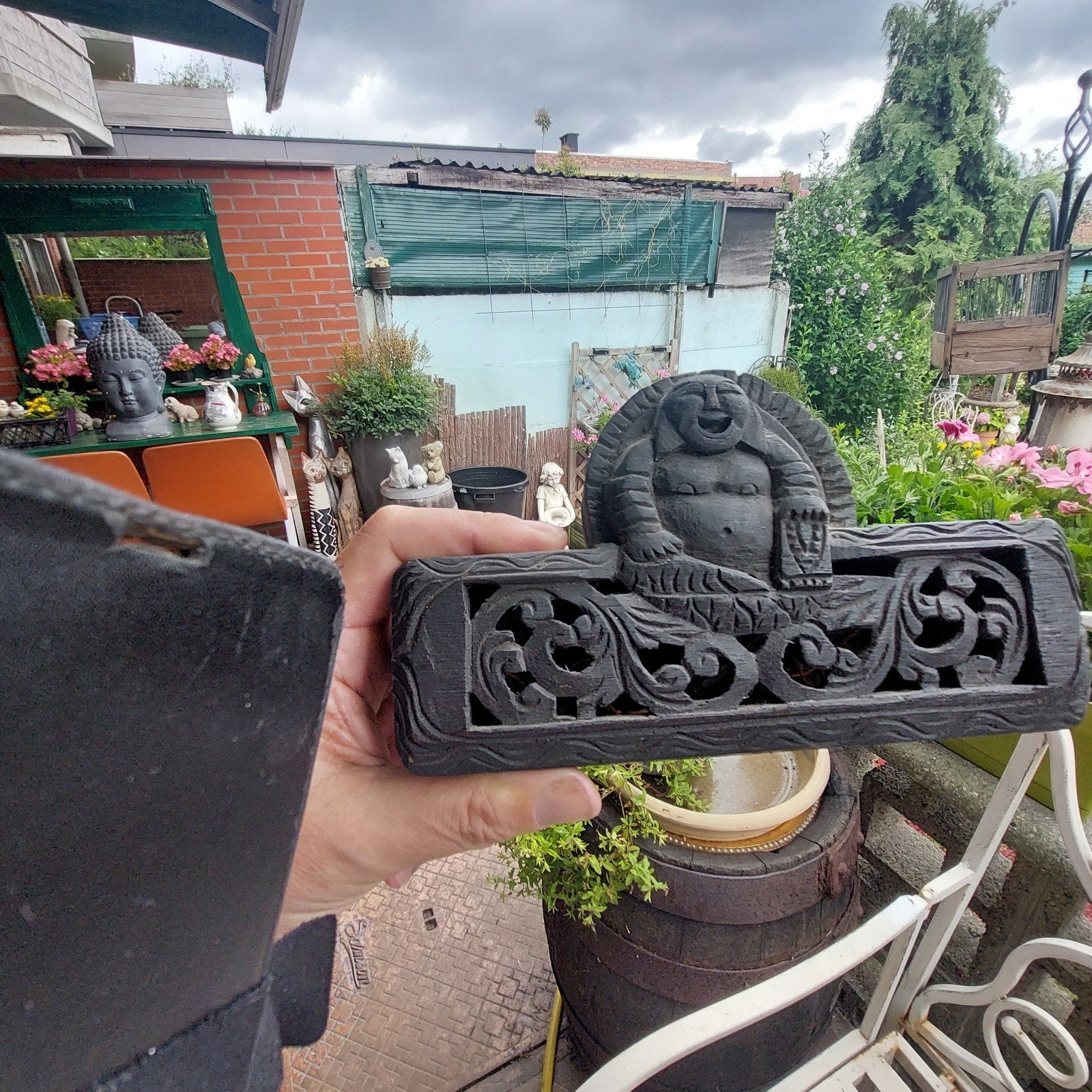Boudha doosje in hout, Ophalen