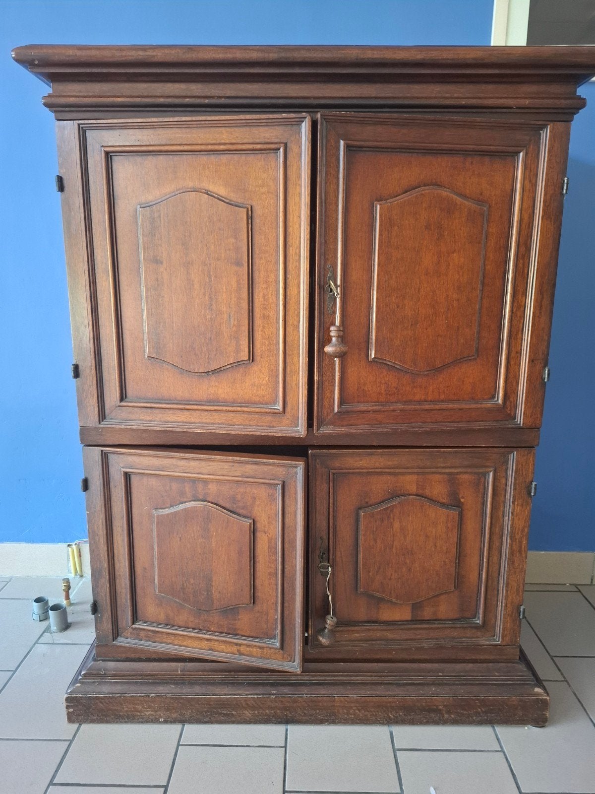 Armoire rustique en chêne., Enlèvement