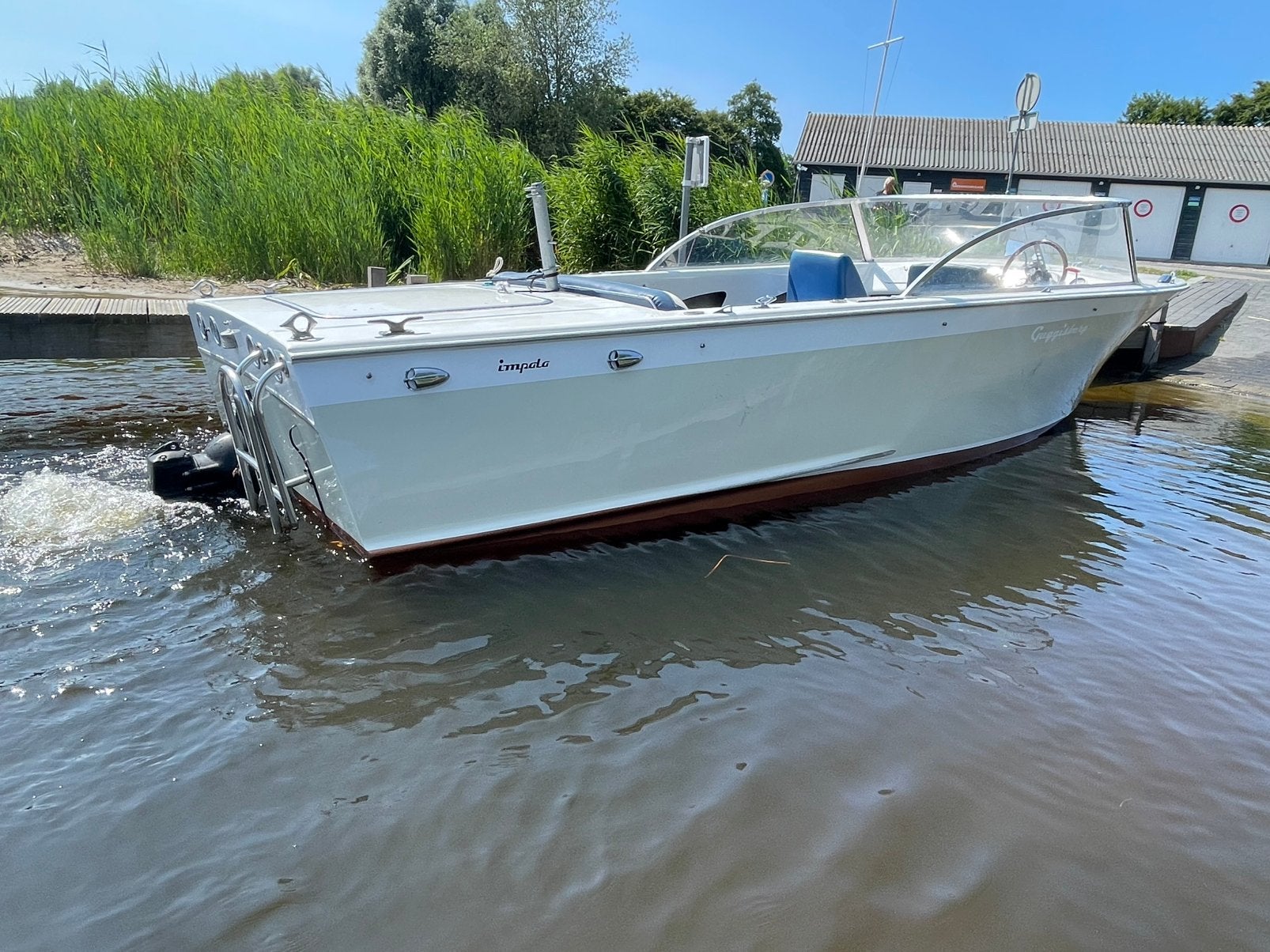 Guggisberg Impala 1969, Sports nautiques & Bateaux, Speedboat, Utilisé, Autres marques, Essence, 120 à 200 ch, Moteur in-bord
