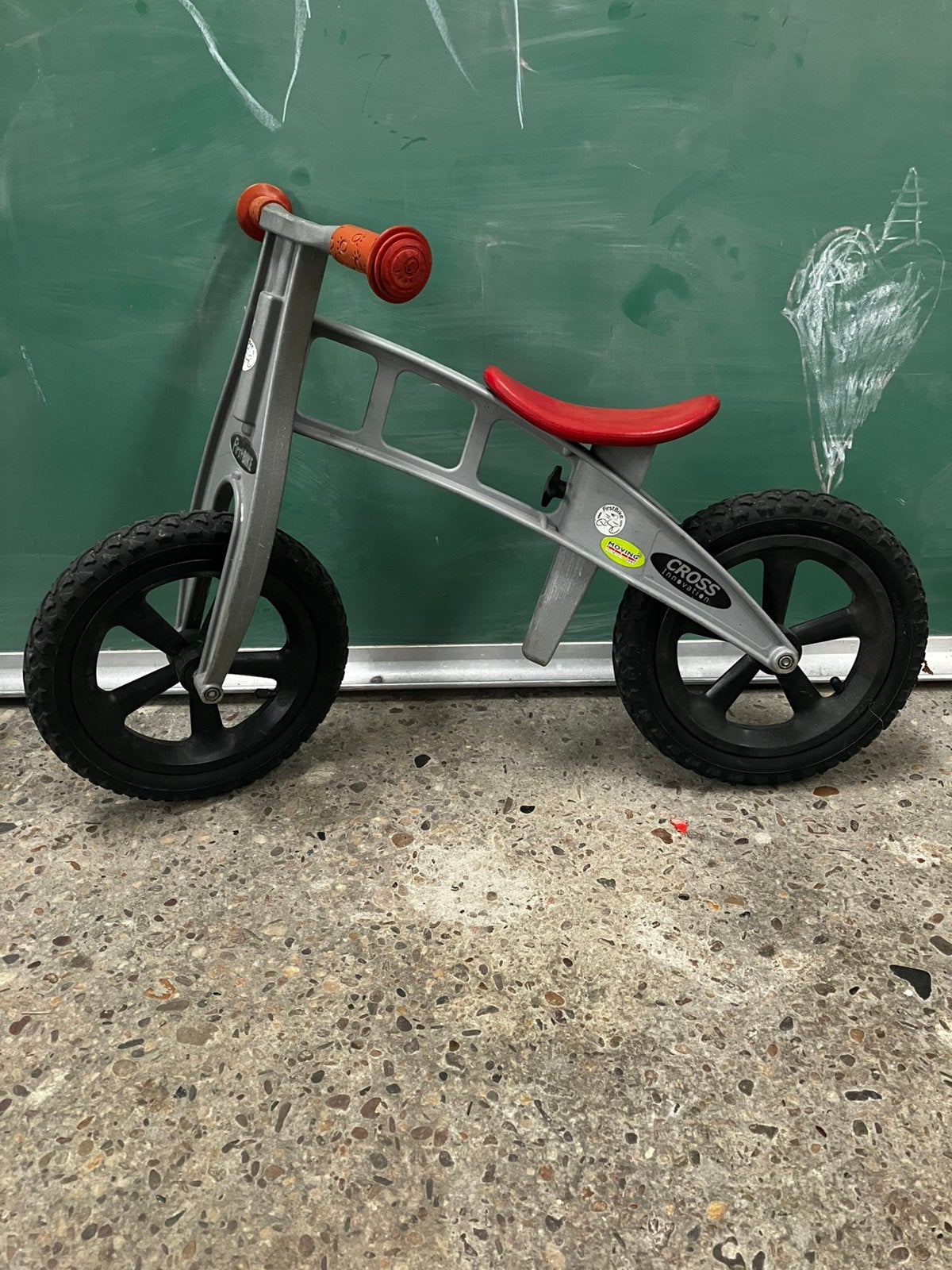 FirstBike loopfiets zilver rood, Ophalen of Verzenden, Zo goed als nieuw