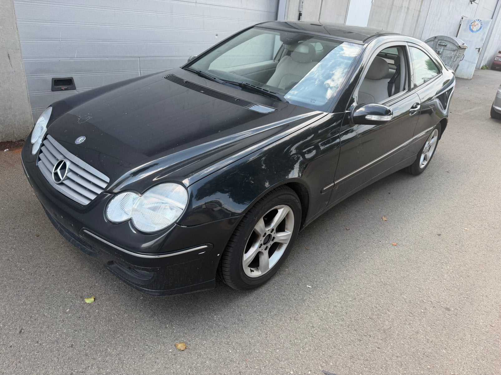 Mercedes c200 cdi coupe automaat rijd perfect 1350€, Autos, Entreprise, Automatique, Achat
