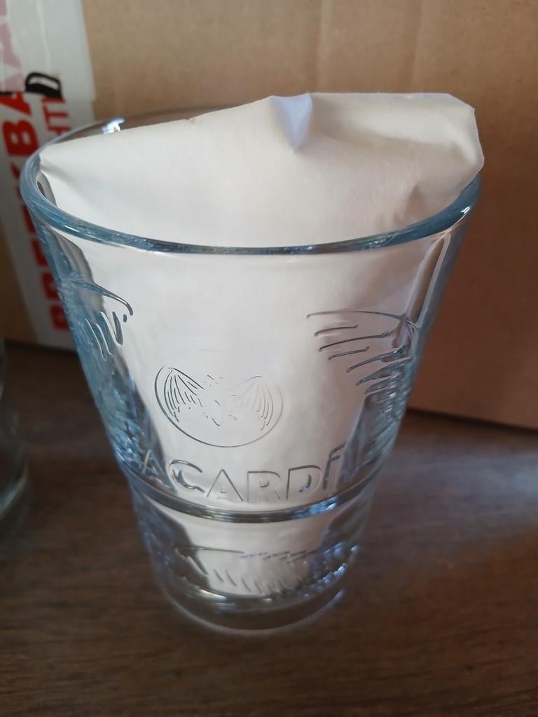 6 bacardi glazen, Ophalen of Verzenden