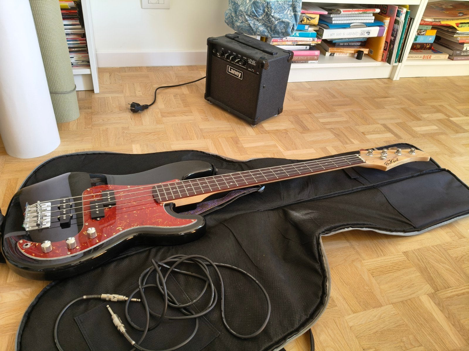 basgitaar set eastcoast, Ophalen