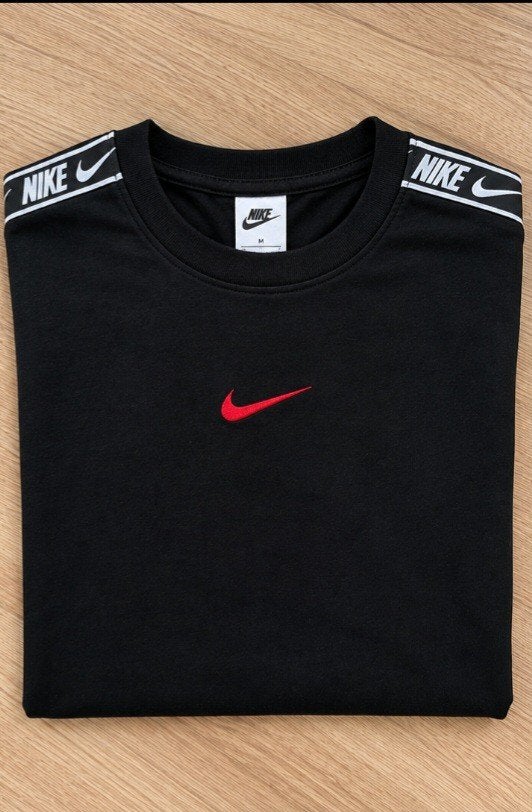 T-shirt nike, Nike, Ophalen of Verzenden, Zo goed als nieuw, Maat 46 (S) of kleiner