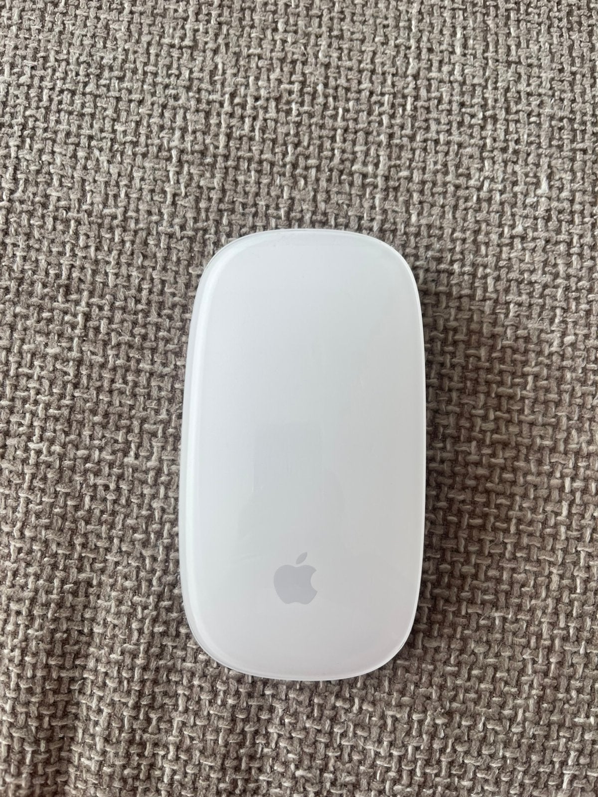Apple Magic Mouse 2 – A1657, Ophalen, Zo goed als nieuw, Draadloos, Muis