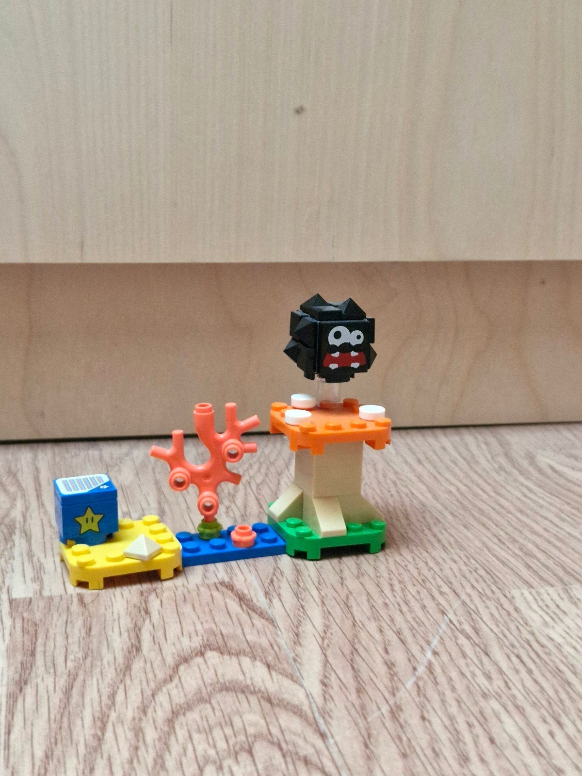 LEGO Super Mario 30389 Fuzzy en het Paddenstoelplatform, Ophalen of Verzenden, Compleet, Lego