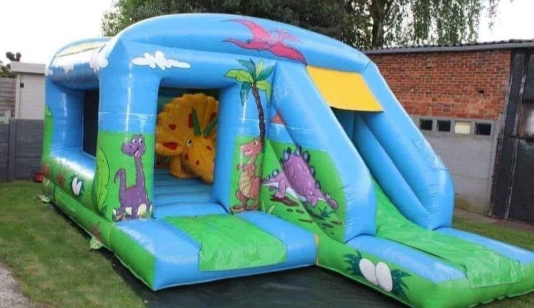 Multiplay springkasteel thema Dinosaurus, Ophalen