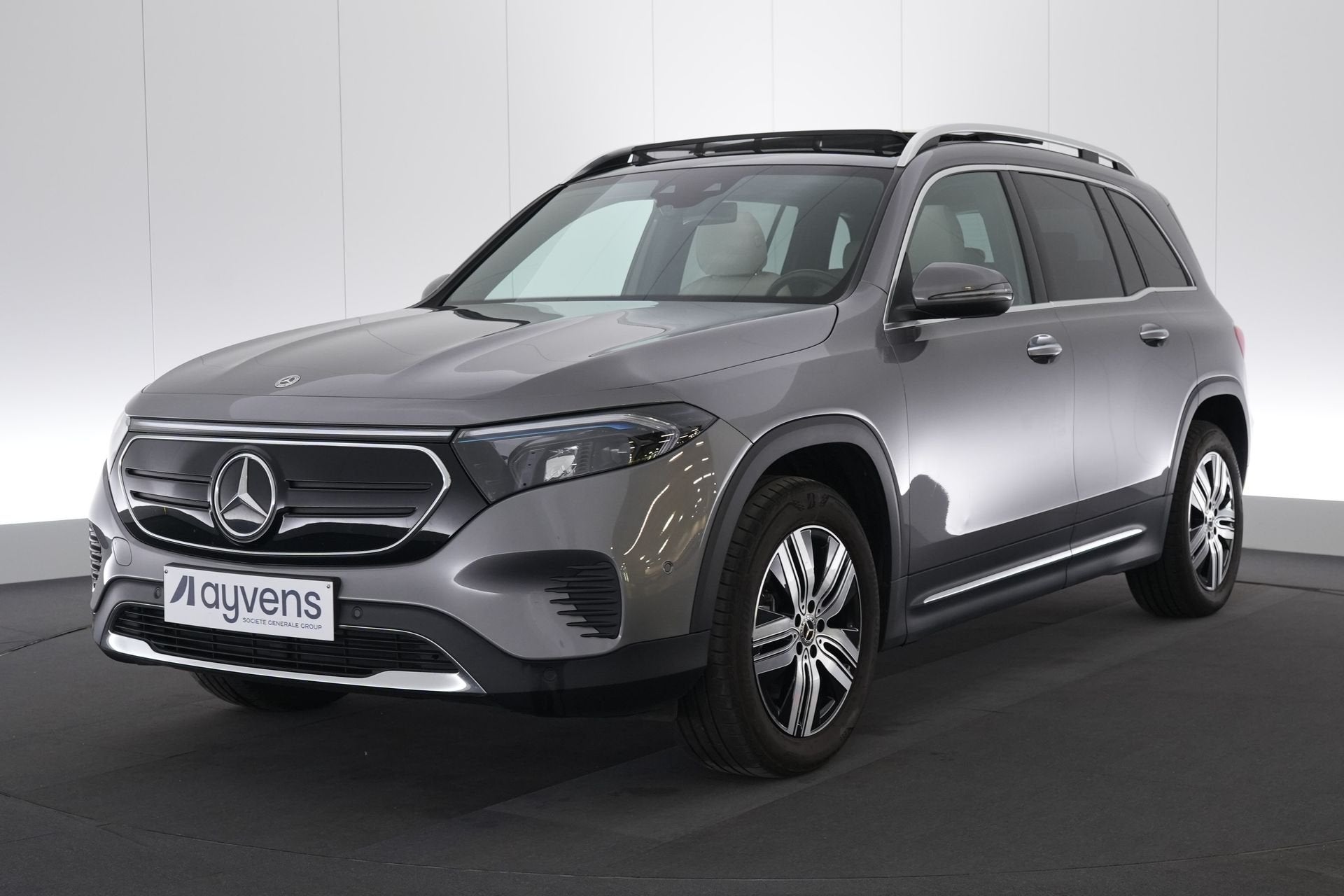 (2DXE693) MERCEDES-BENZ EQB, Auto's, Gebruikt, EQB, 67 kWh, 5 zetels