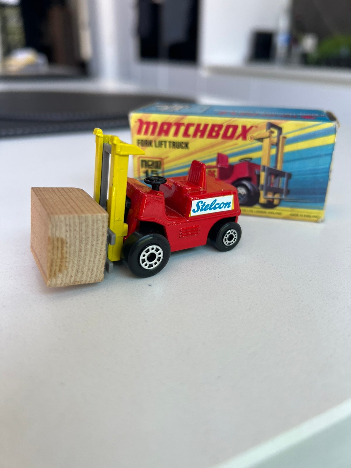 Matchbox - lift truck, Hobby en Vrije tijd, Modelauto's | 1:87, Ophalen, Nieuw, Matchbox