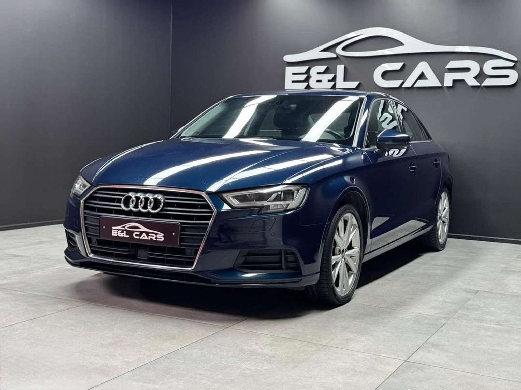 Audi A3 A3 Limousine 1.6 TDi *12 mois de garantie*, Auto's, Audi, 4 deurs, Gebruikt, Euro 6, 4 cilinders