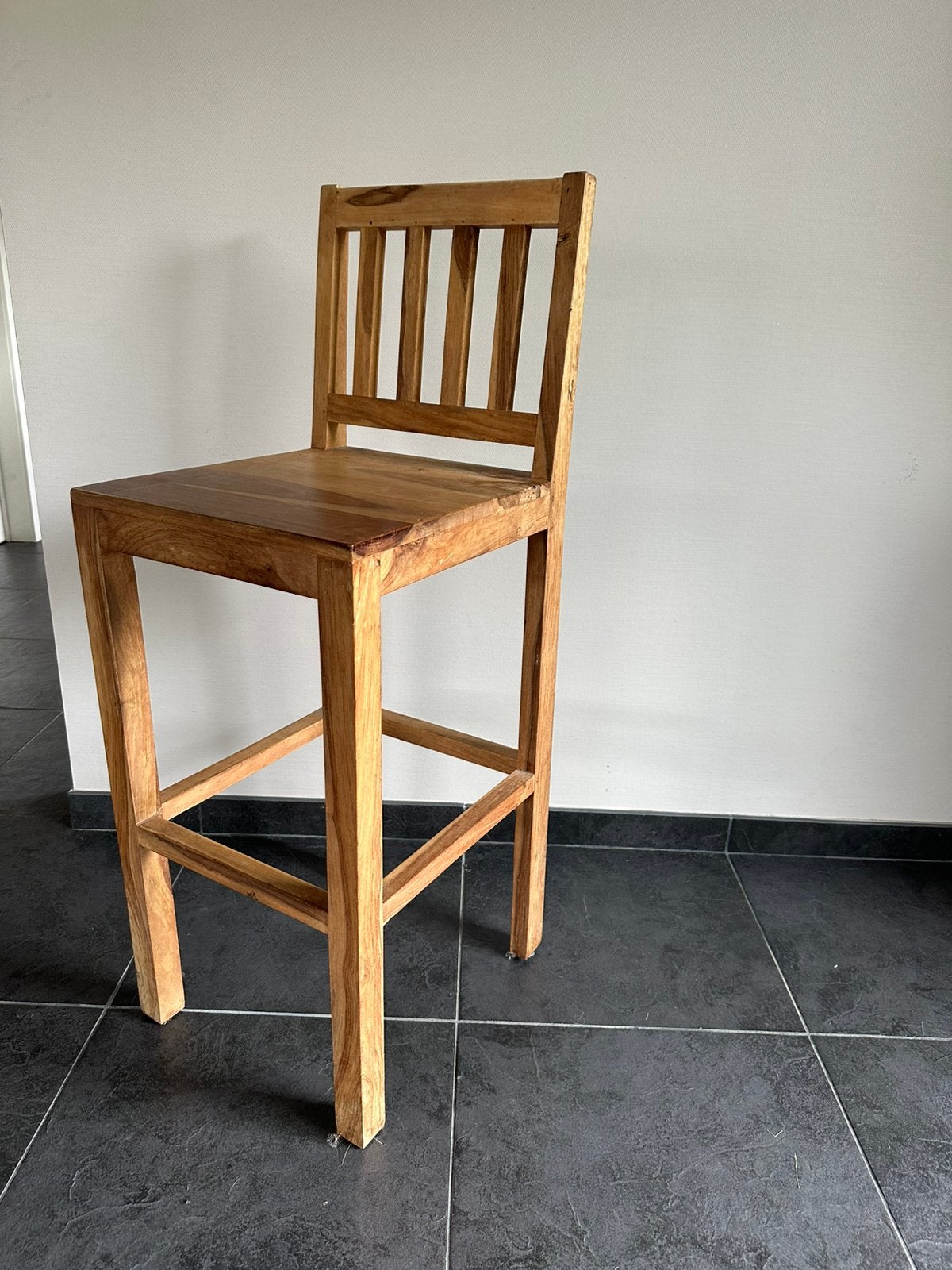 Deux tabourets de bar en bois, Maison & Meubles, Tabourets de bar, Avec repose-pieds, 2 tabourets, Enlèvement, Utilisé