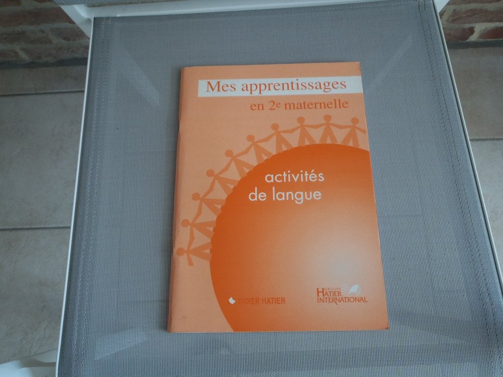 livre mes apprentissages en 2e maternelle, Livres, Enlèvement ou Envoi, Comme neuf, Autres niveaux