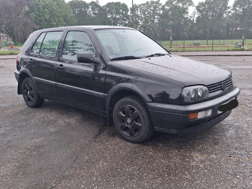 vw golf 1.4benzine oldtimer gekeurd voor verkoop, Auto's, Zwart, Zwart, Golf, Particulier