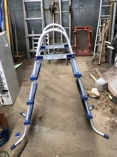 échelle pour piscine, Jardin & Terrasse, Enlèvement, Utilisé, Échelle