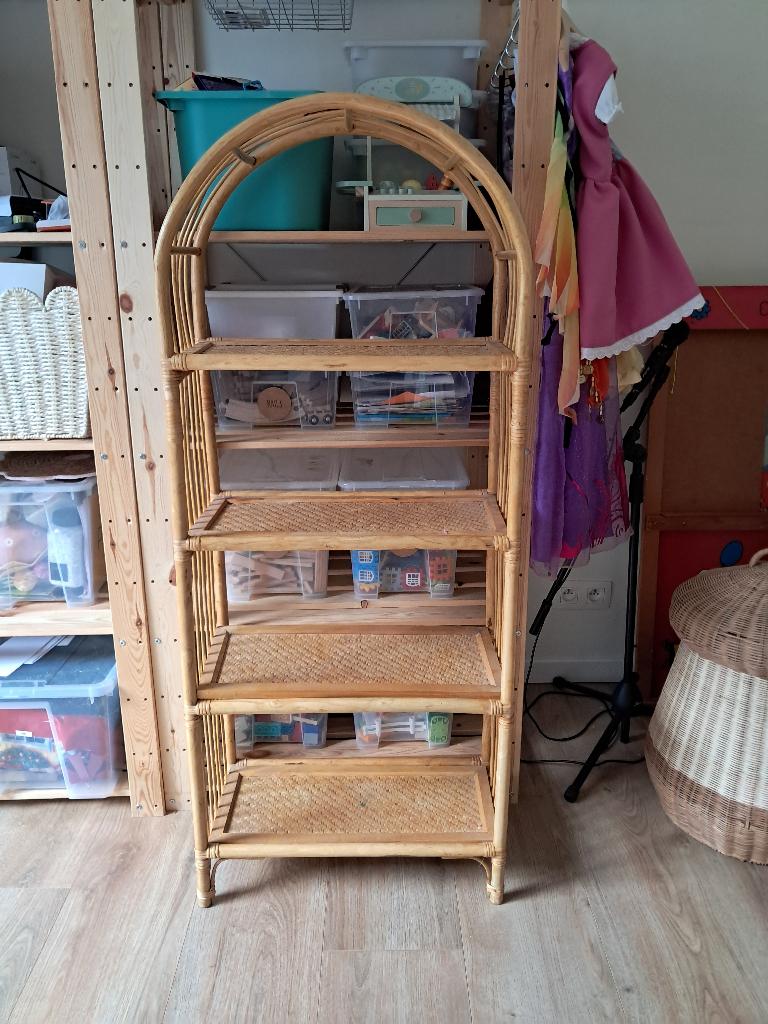 Rotan rek, Huis en Inrichting, Kasten | Boekenkasten, Ophalen, Met plank(en), 100 tot 150 cm, Vintage