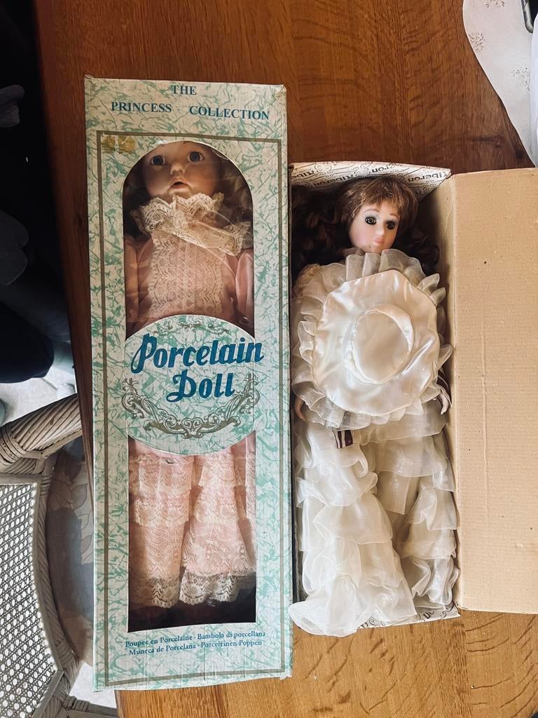 Wimbledon Collection porcelain, Verzamelen, Ophalen, Zo goed als nieuw, Pop, Levensecht of Reborn