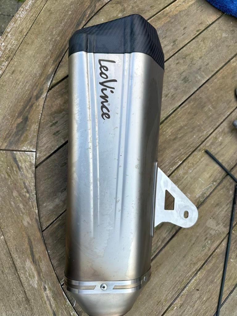 Leovinci uitlaat demper bmw gs 1250, Enlèvement