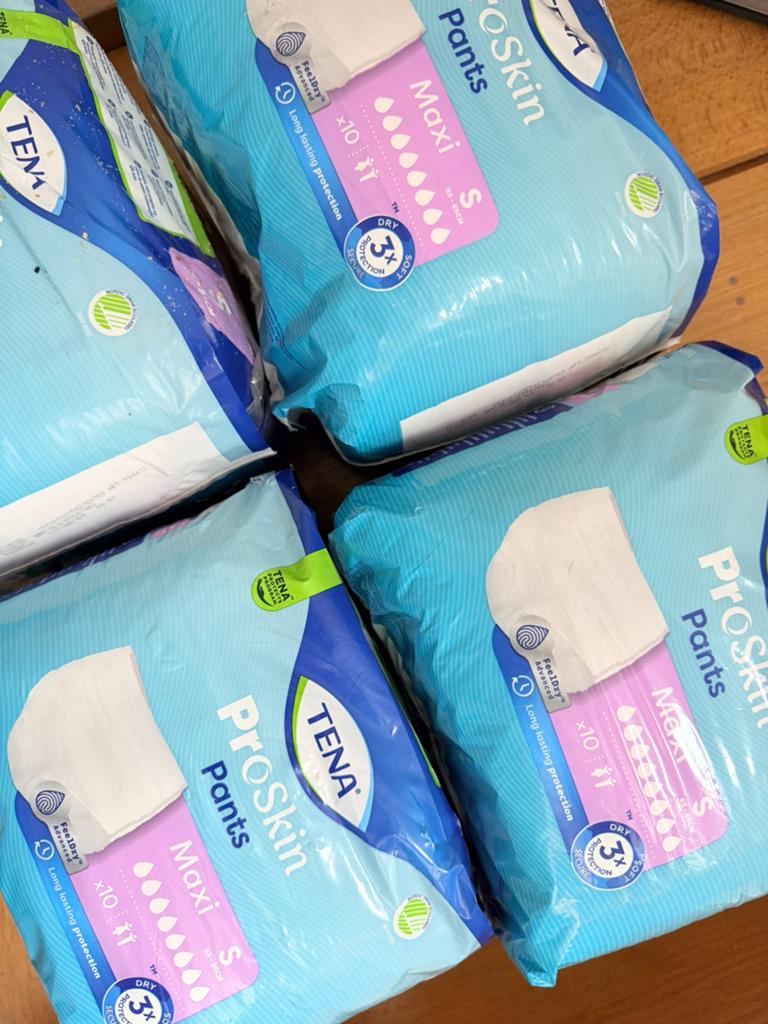 TENA Pants Maxi ProSkin, Ophalen of Verzenden, Zo goed als nieuw