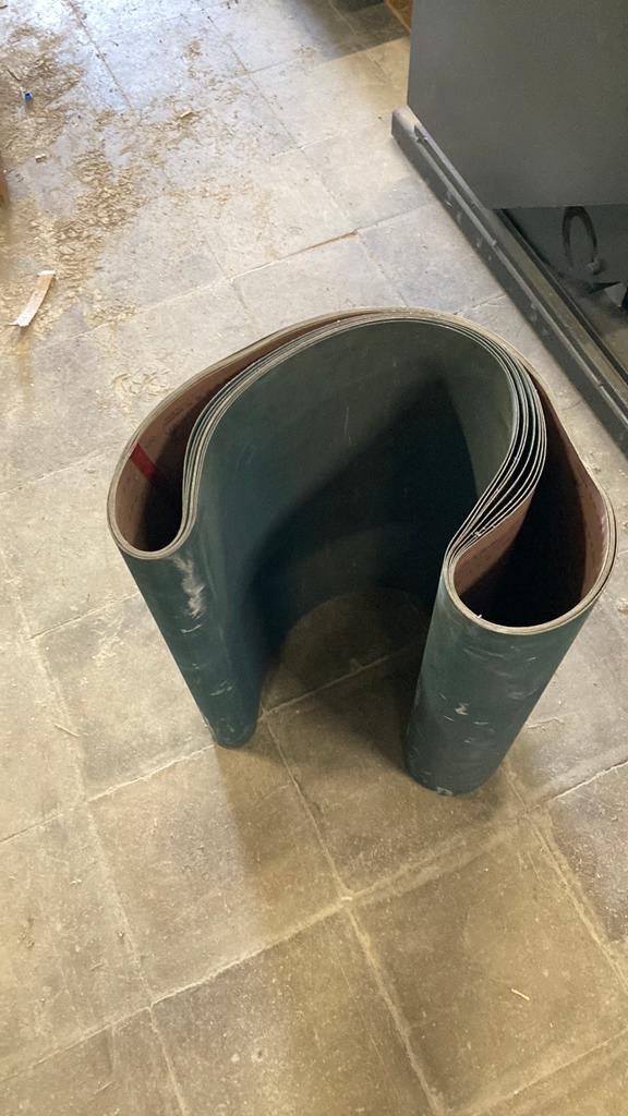 Breedband schuurbanden 1900x650mm 8x, Ophalen, Zo goed als nieuw