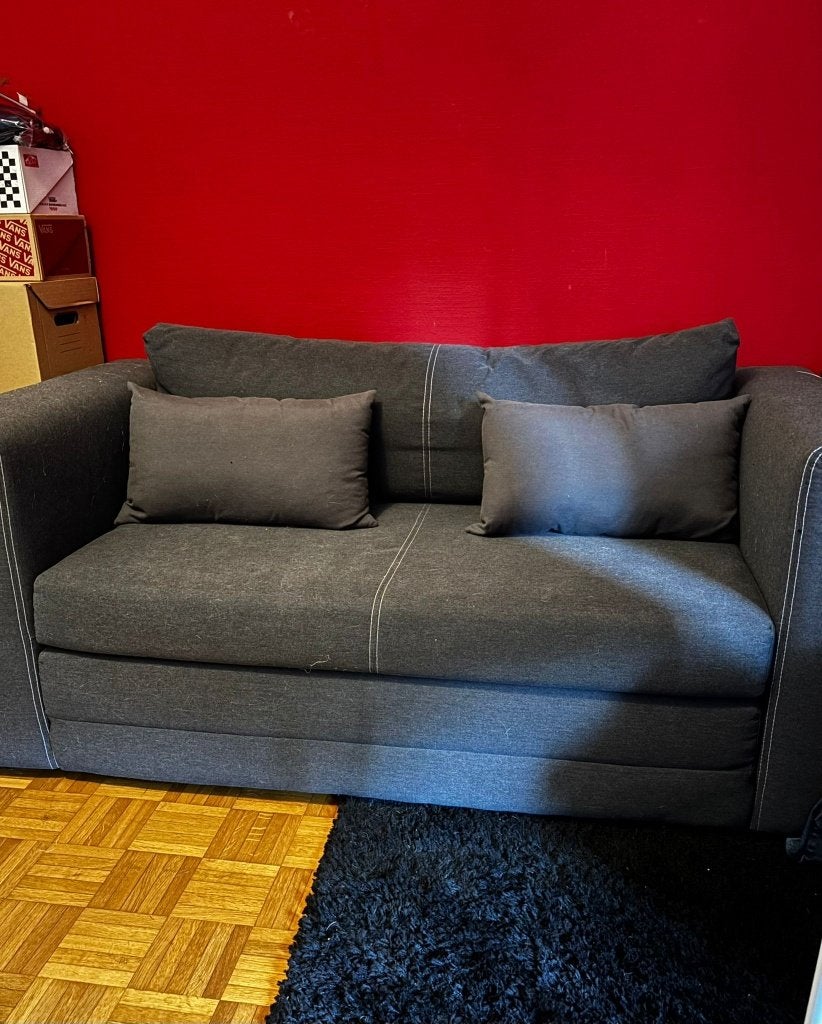 Canapé 2 places convertible (modèle IKEA: ASKEBY), Maison & Meubles, Canapés | Salons, Moins de 75 cm, Moins de 150 cm, Banc droit