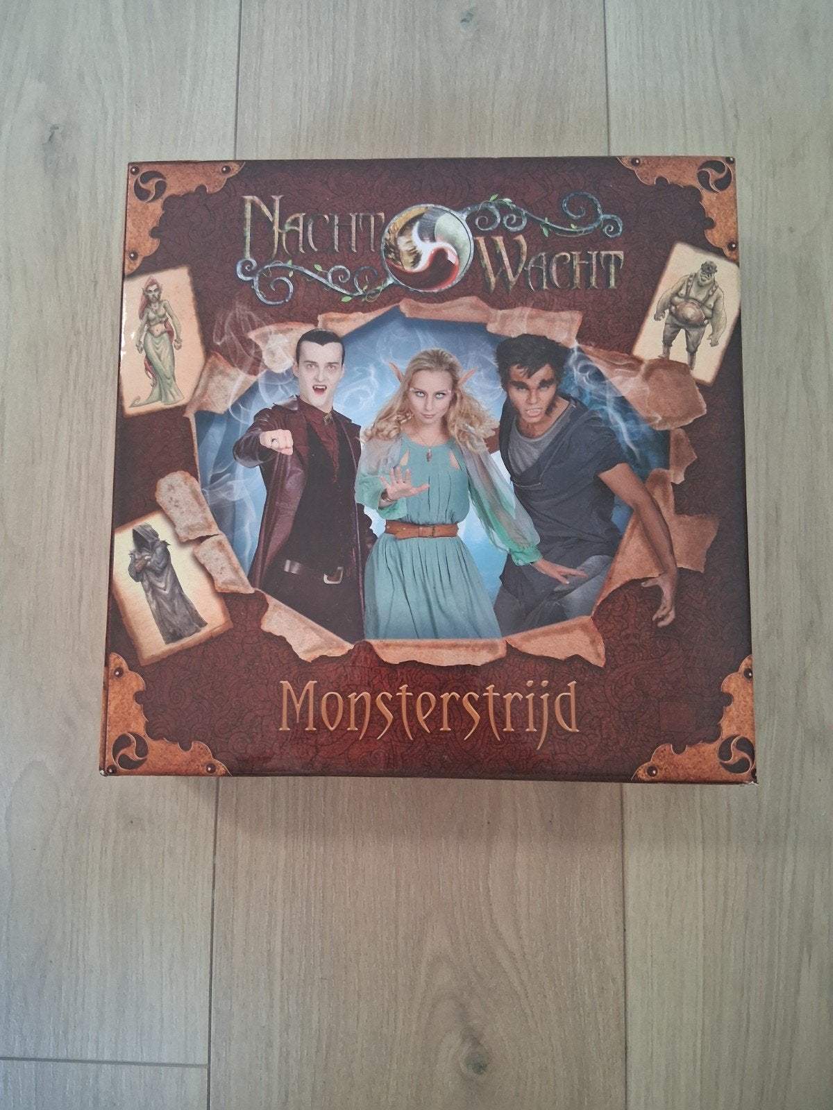 Nachtwach gezelschapsspel, Ophalen, Zo goed als nieuw, Een of twee spelers, Studio 100
