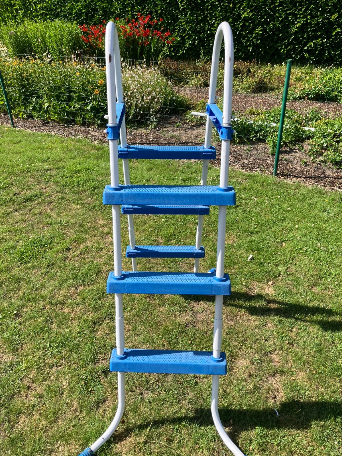 Ladder zwembad, Tuin en Terras, Ophalen, Zo goed als nieuw, Ladder