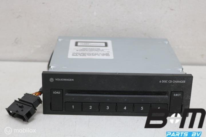 CD wisselaar VW Touran 1T 1T0035110A, Utilisé