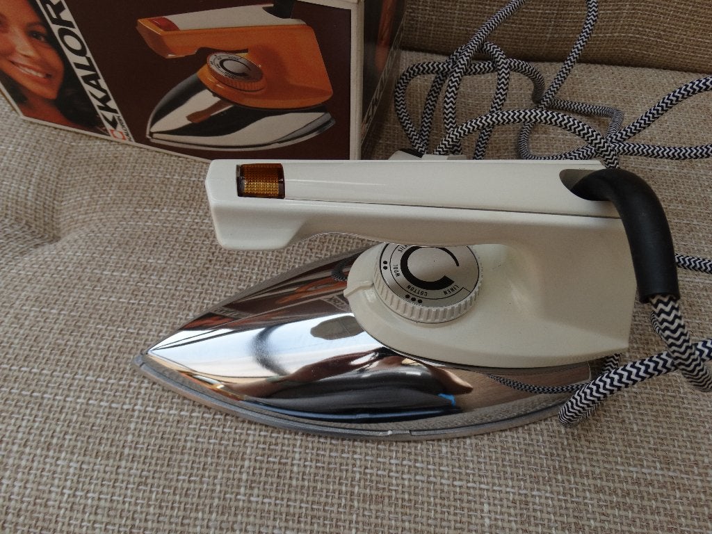 Vintage stijkijzer, Electroménager, Enlèvement, Neuf, Fer à repasser avec cordon