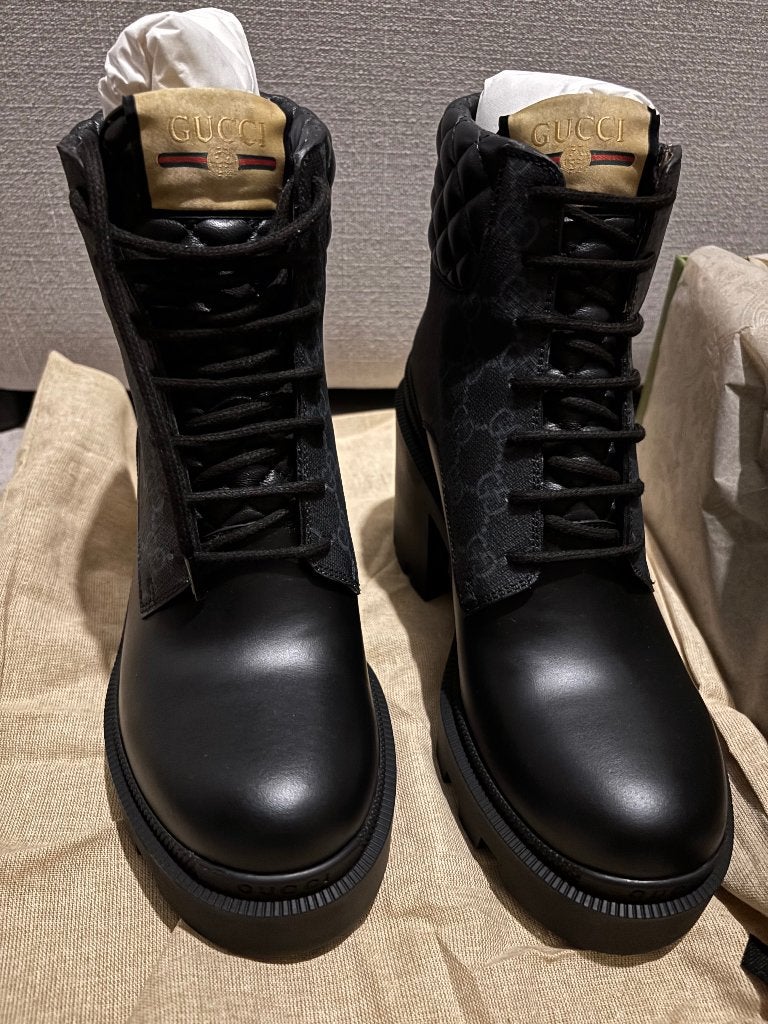 Gucci-laarzen, Ophalen, Zwart, Lage of Enkellaarzen, Nieuw