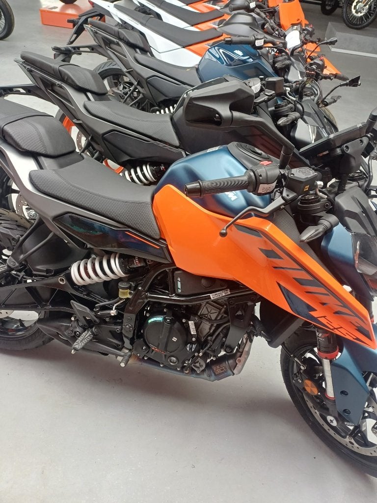 KTM 125 DUKE  neuve 4999€, Nieuw, Bedrijf, 125 cc, 11 kW of minder