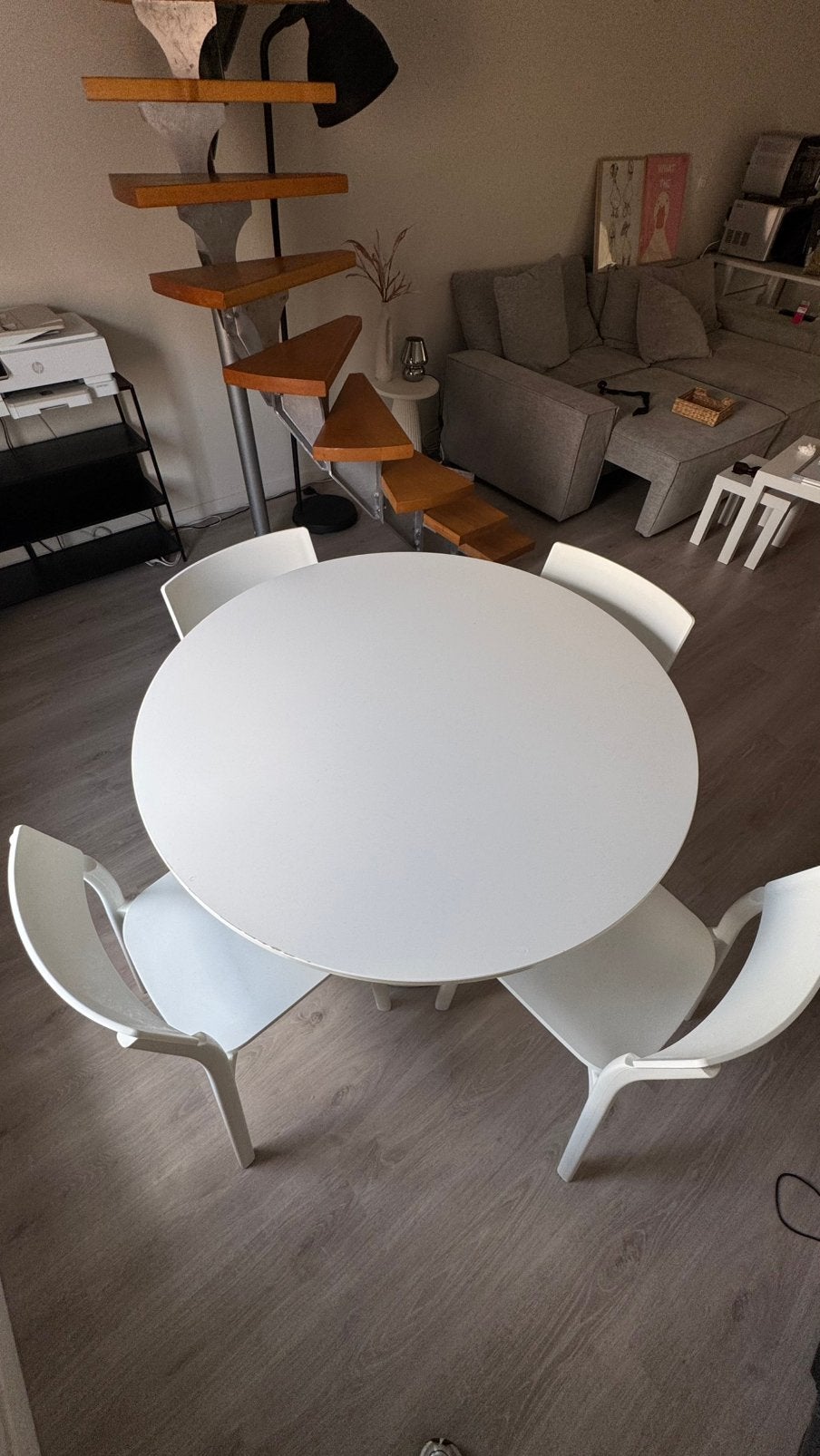 Ronde tafel met 4 stoelen., Ophalen, Gebruikt