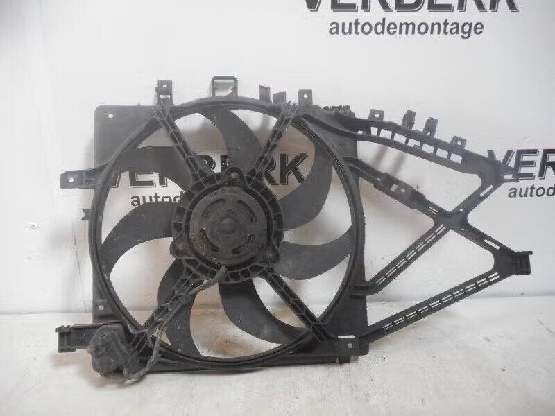 KOELVENTILATORMOTOR Opel Corsa C (F08 / 68), Bahnhofsplatz 65423 Rüsselsheim am Main, DE, Gebruikt, Opel, Opel Automobile GmbH