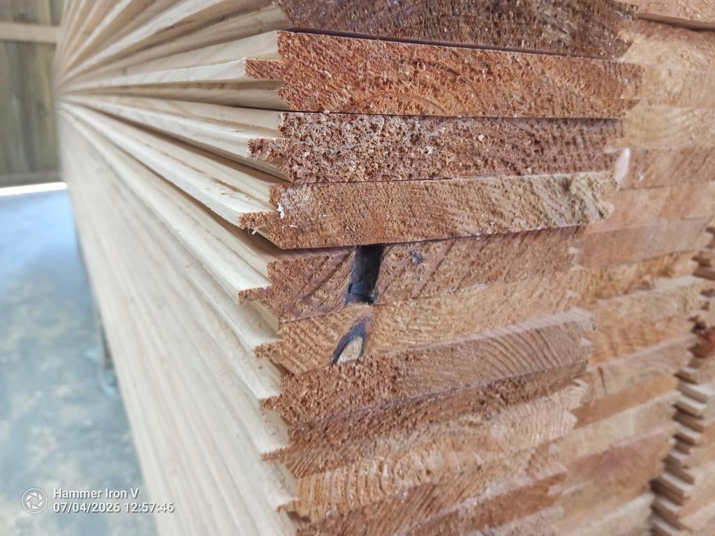 Larix planken tand en groef 3.20m – geschaafd – 49m², Ophalen, Planken