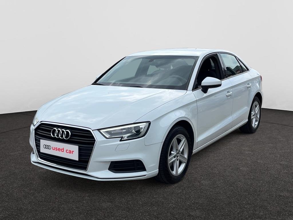 Audi A3 Sedan GARANTIE*150PK*SENSOREN A*BLUETOOTH*GPS*BI-ZON, Autos, Audi, Achat, Boîte manuelle, Autre carrosserie, 113 g/km