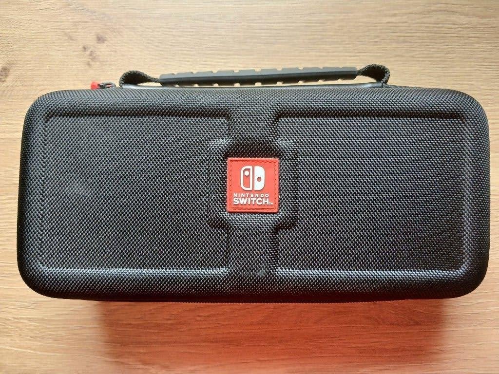 Nintendo switch case, Enlèvement, Utilisé, Autres modèles, Housse, Sac ou Boîtier