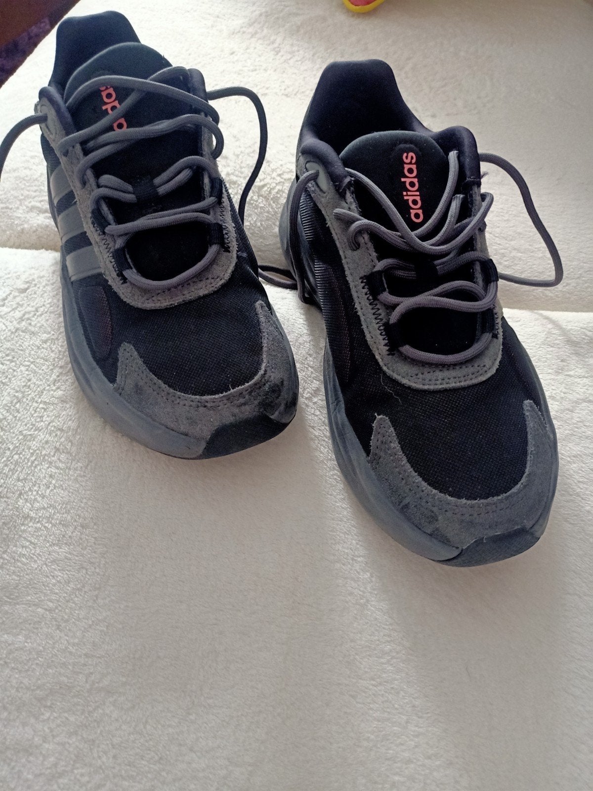 Adidas sneakers maat 39, 5, Sports & Fitness, Course, Jogging & Athlétisme, Enlèvement ou Envoi, Comme neuf, Adidas