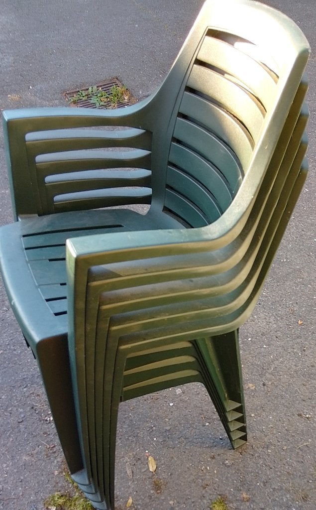 Groene plastic tuinstoelen, Ophalen, Gebruikt, Plastic, Stapelbaar