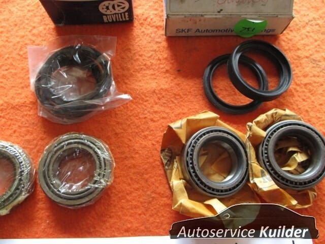 2X wiellager Nissan cherry prairie Sunny I  QWB538  40215M56, -, -, Nieuw, Ophalen of Verzenden