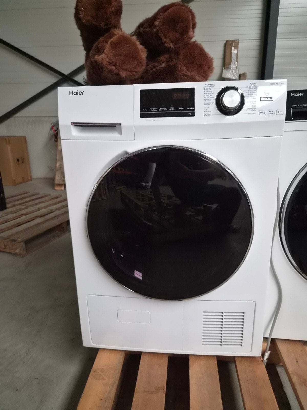 Haier wasmachine + warmtepompdroogkast – 8 kg – 4 jaar oud, Ophalen, Gebruikt
