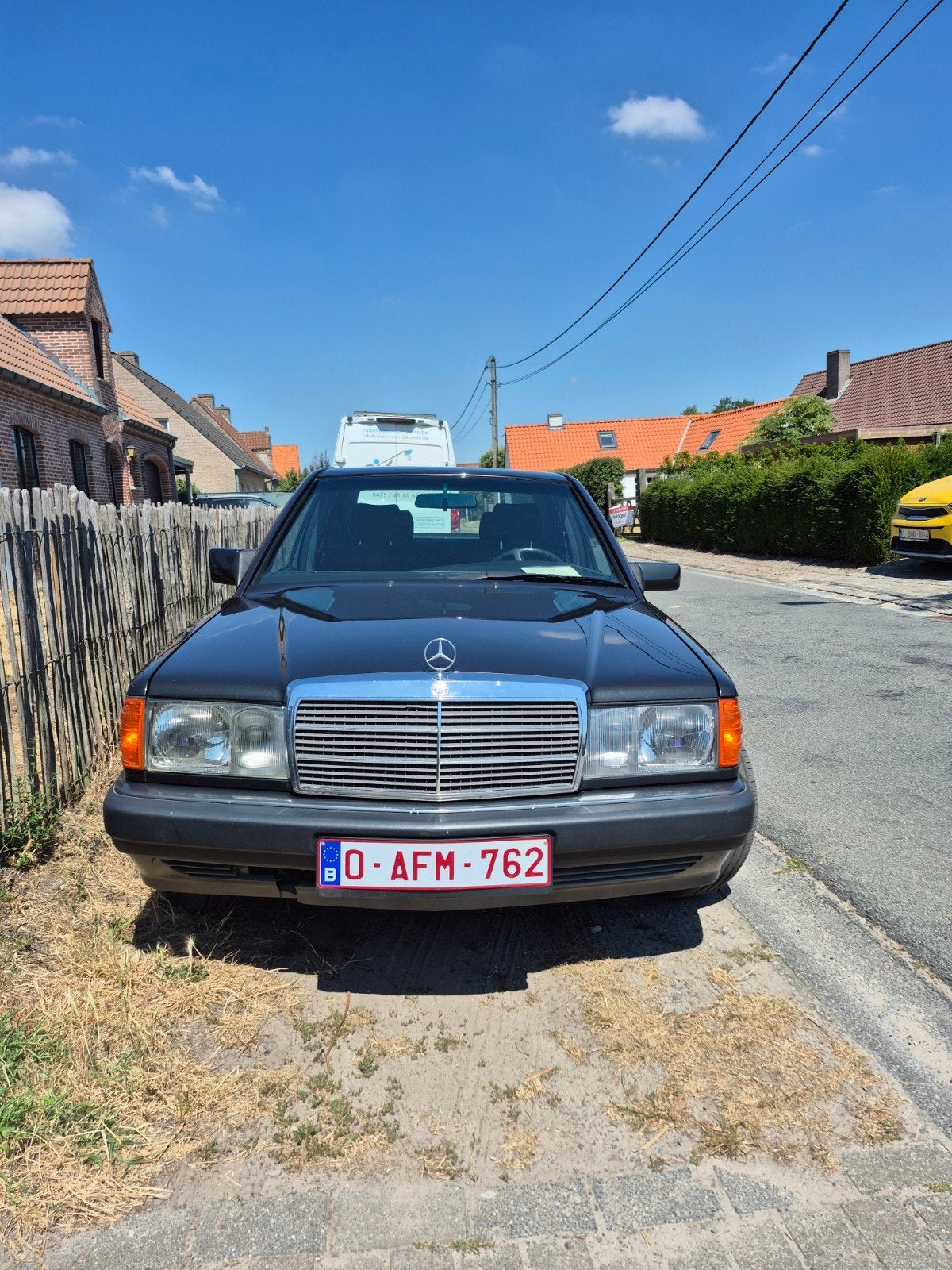 Mercedes 190E 2.6 6V, Autos, Oldtimers & Ancêtres, Particulier, Automatique, Enlèvement