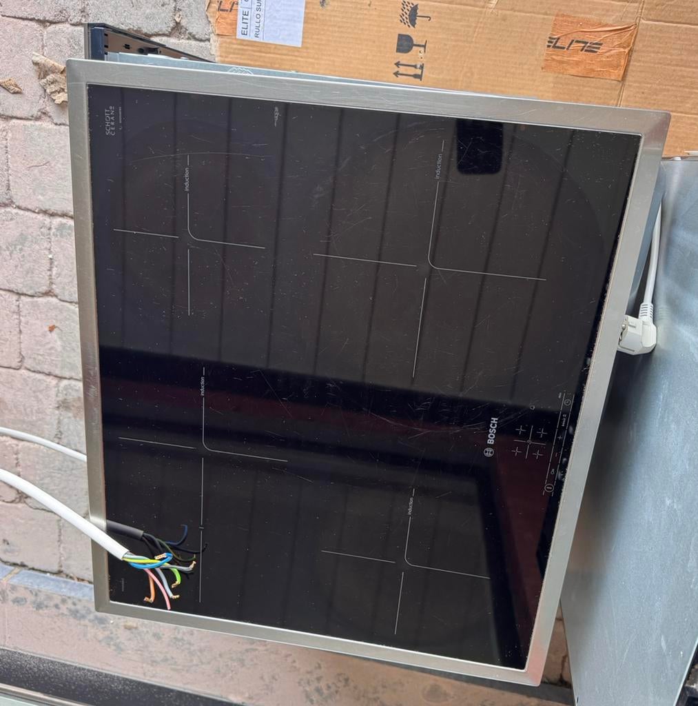 Inbouw inductie bakplaat BOSCH PIF645BB1E, Electroménager, Cuisinières, 4 zones de cuisson, Encastré, Enlèvement, Utilisé